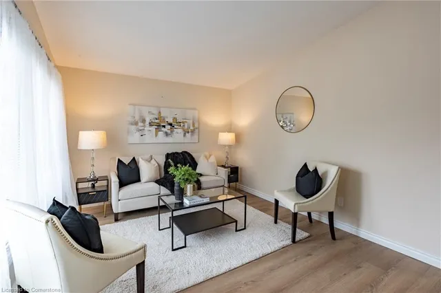 Additional image 3 of 151 Greendale Cres