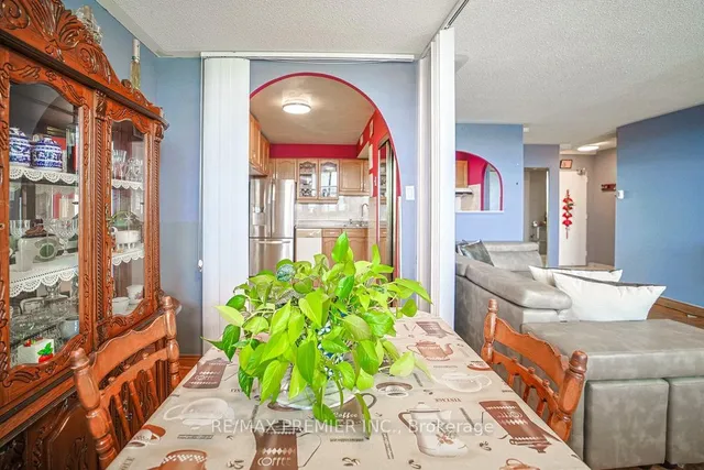 Additional image 11 of 3460 Keele St Unit 511