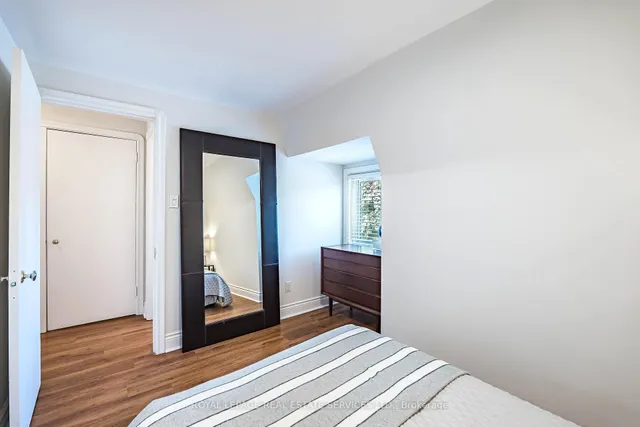 Additional image 22 of 54 Second St