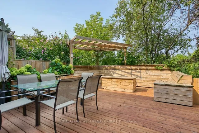 Additional image 43 of 92 Twenty Ninth St Unit 3