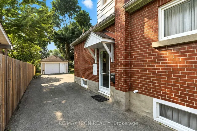 Additional image 30 of 35 Grenville Ave