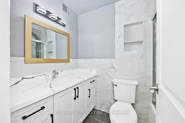 Additional image 17 of 4062 Lawrence Ave Unit 406