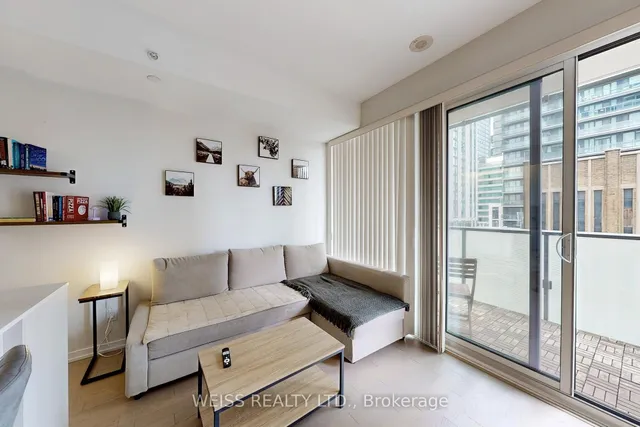 Additional image 9 of 101 Peter St Unit 1408