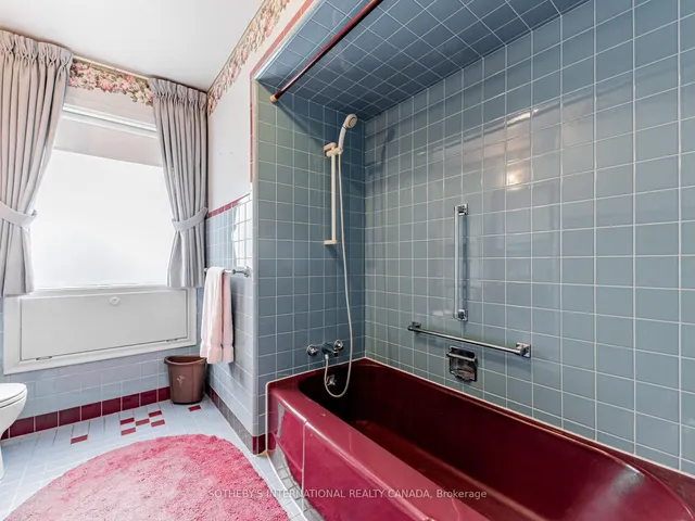 Additional image 26 of 200 Cortleigh Blvd