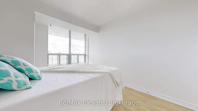 Additional image 30 of 410 Mclevin Ave Unit 1111