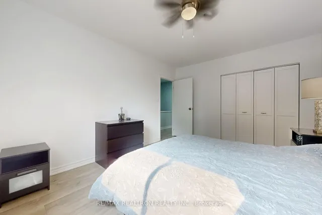 Additional image 16 of 15 Esterbrooke Ave Unit 131