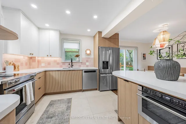 Additional image 8 of 118 Whitmore Ave