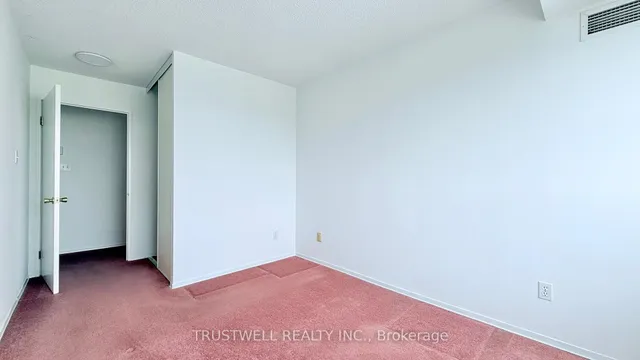 Additional image 13 of 1470 Midland Ave Unit 909