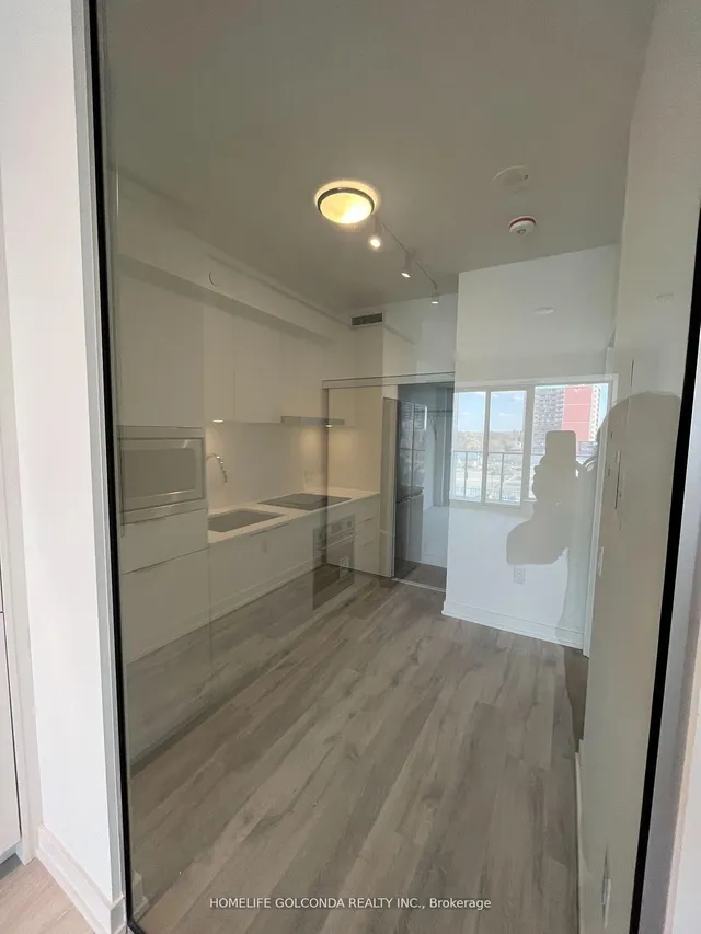 Additional image 16 of 7 Golden Lion Hts Unit N543