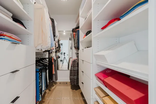 Additional image 31 of 106 Princess Margaret Blvd