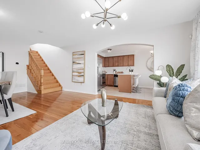 Additional image 10 of 9 Bobcat Terr