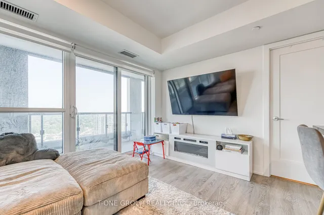 Additional image 13 of 5 Mabelle Ave Unit 1428