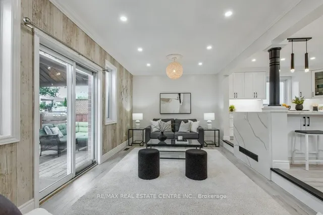 Additional image 20 of 19 Apple Ridge Dr