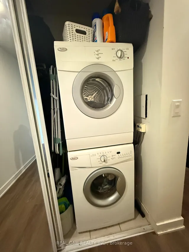 Additional image 10 of 170 Sumach St Unit 1206