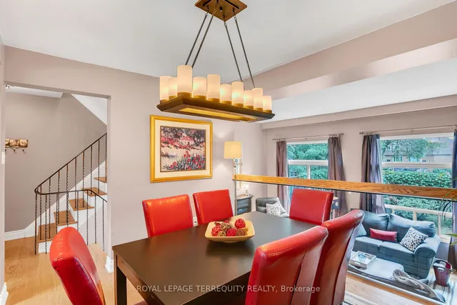 Additional image 10 of 74 Silver Shadow Path