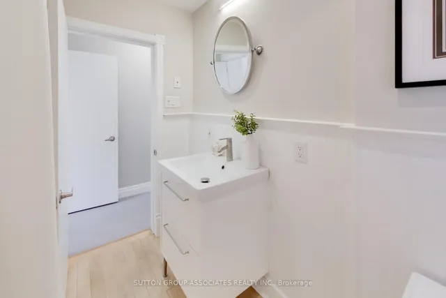 Additional image 24 of 177 Humewood Dr