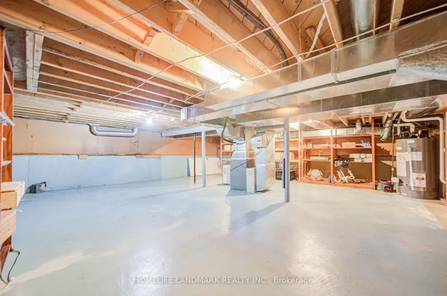 Additional image 31 of 34 Kenmanor Blvd