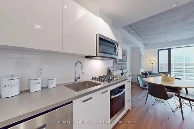 Additional image 18 of 195 McCaul St Unit 1203