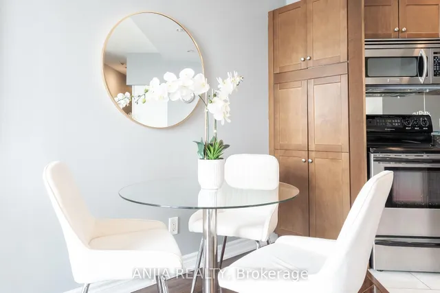 Additional image 17 of 8 York St Unit 3411