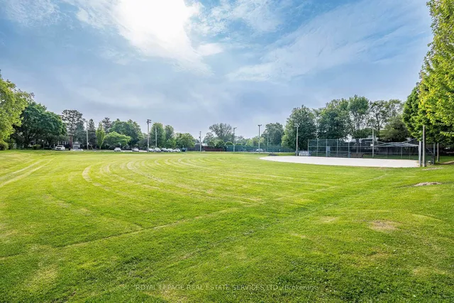 Additional image 46 of 54 Second St