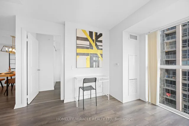 Additional image 12 of 30 Meadowglen Pl Unit 2002