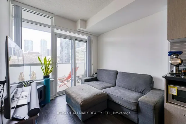 Additional image 6 of 365 Church St Unit 1201