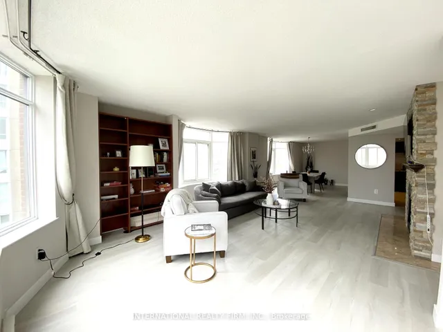 Additional image 2 of 135 George St Unit 605