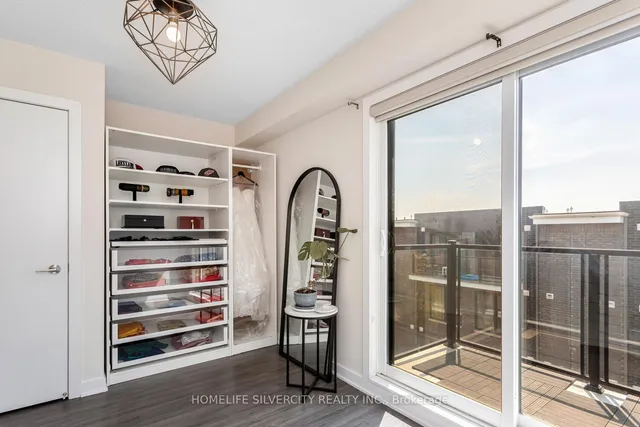 Additional image 37 of 2063 Weston Rd Unit 15