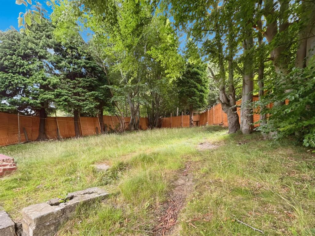 Additional image 14 of West Royd Drive, Shipley, BD18 1HN