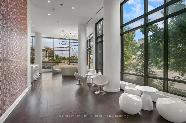 Additional image 4 of 68 CANTERBURY Pl Unit PH09