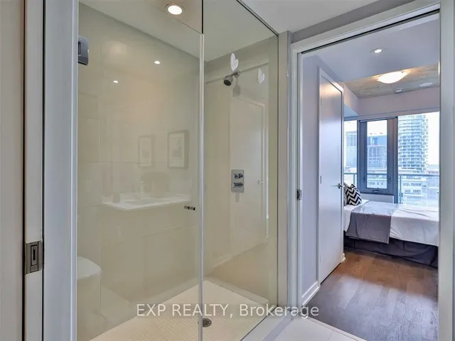 Additional image 21 of 60 Colborne St Unit 1306