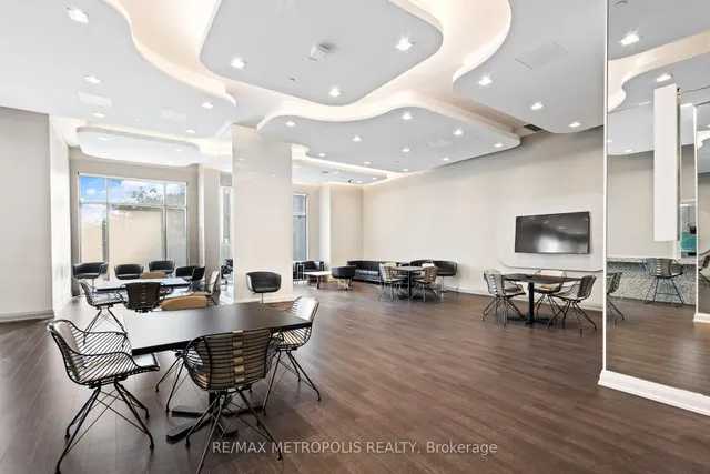 Additional image 30 of 20 Meadowglen Pl Unit 2310