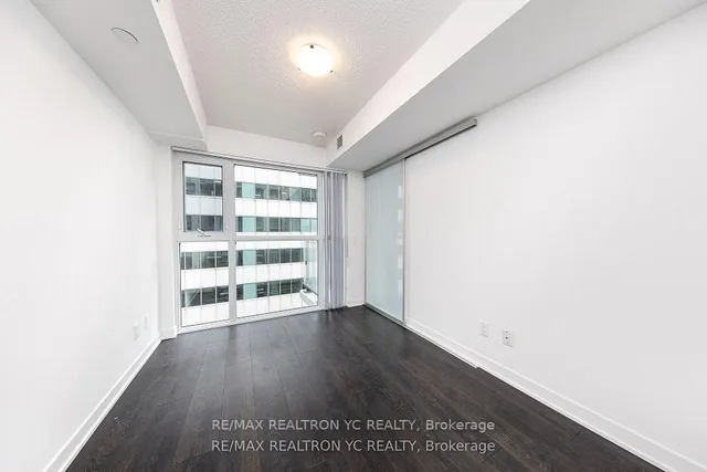 Additional image 10 of 87 Peter St Unit 719