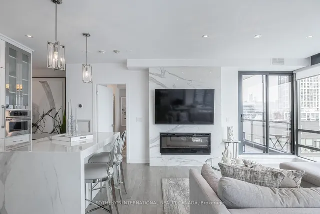 Additional image 4 of 438 King St Unit 1901