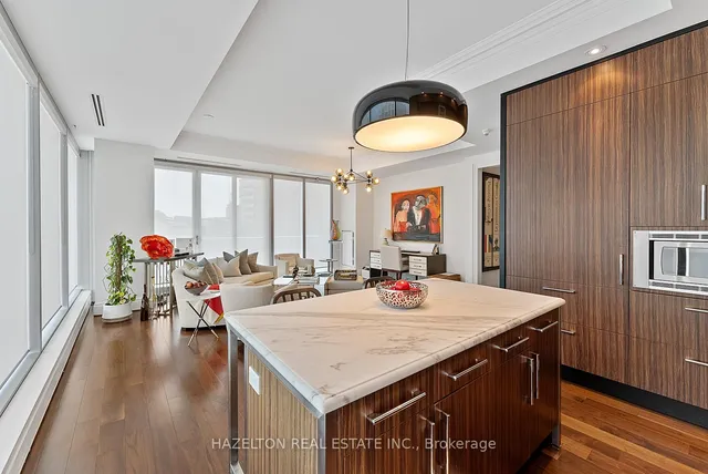 Additional image 13 of 55 Scollard St Unit 1003