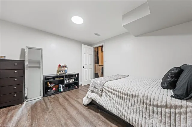 Additional image 38 of 154 Covington Cres