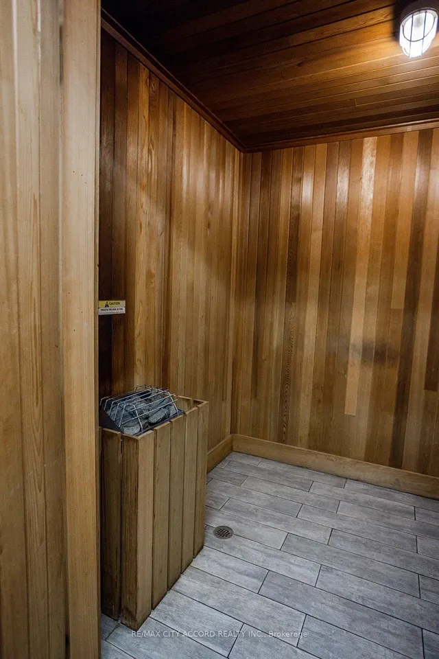 Additional image 18 of 816 Lansdowne Ave Unit 720