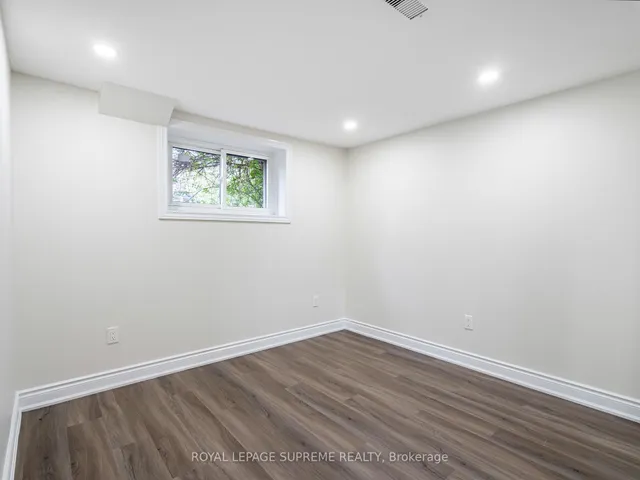 Additional image 36 of 40 Cartwright Ave