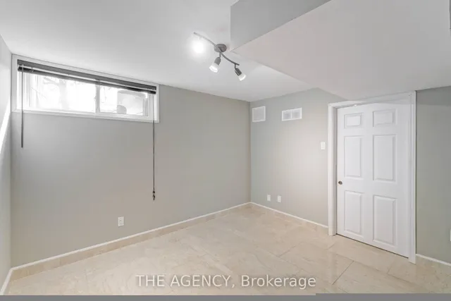 Additional image 32 of 90 Castlebury Cres Unit 21