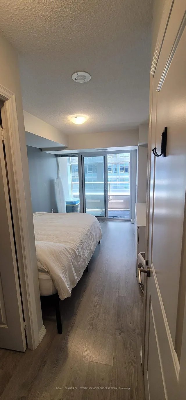 Additional image 6 of 65 East Liberty St Unit 718