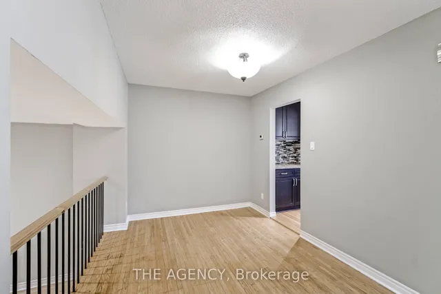 Additional image 14 of 90 Castlebury Cres Unit 21