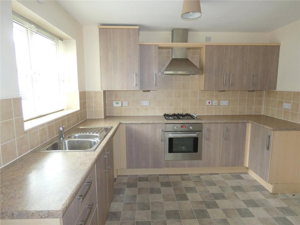 Additional image 3 of Laithe Hall Avenue, Cleckheaton, West Yorkshire, BD19