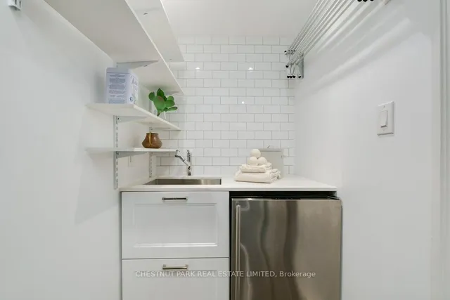 Additional image 21 of 66 Collier St Unit 9C