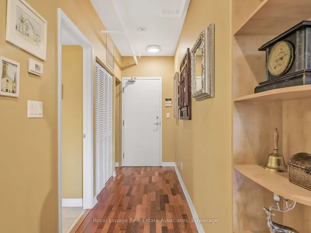 Additional image 6 of 384 Sunnyside Ave Unit 102