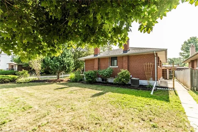 Additional image 37 of 259 Greenfield Ave