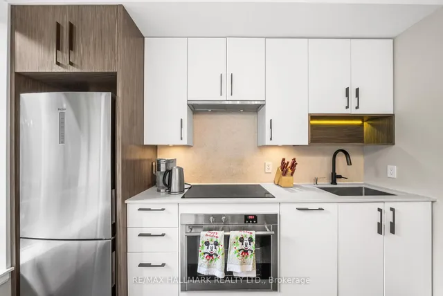 Additional image 15 of 23 Sheppard Ave Unit TH11