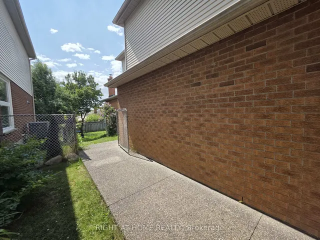 Additional image 41 of 15 Lorilee Cres