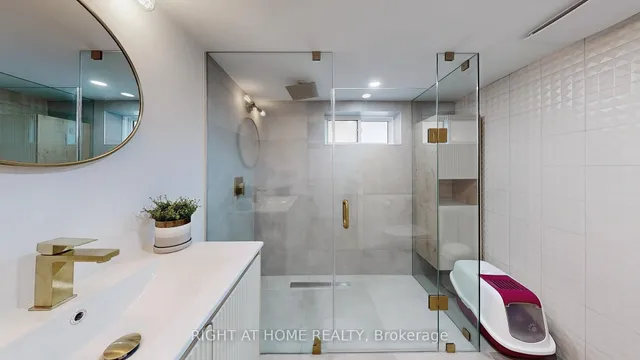 Additional image 31 of 201 Springdale Blvd