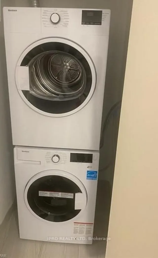 Additional image 11 of 15 Wellington St Unit 714