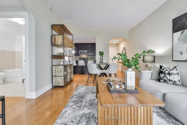 Additional image 12 of 1636 Dundas St Unit 5